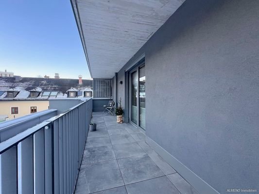 Balkon und Aussicht 