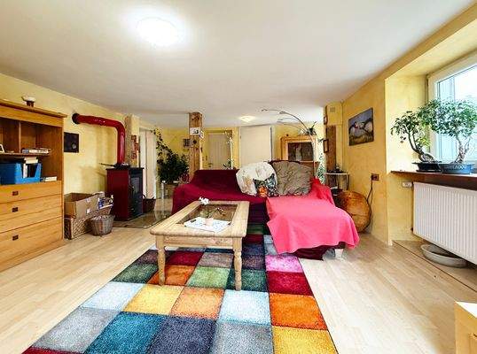 Wohnzimmer mit Kamin