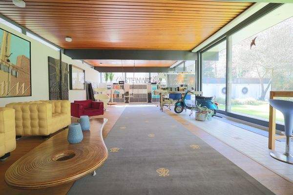 Ehemaliger Schwimmbereich begehbar und nutzbar