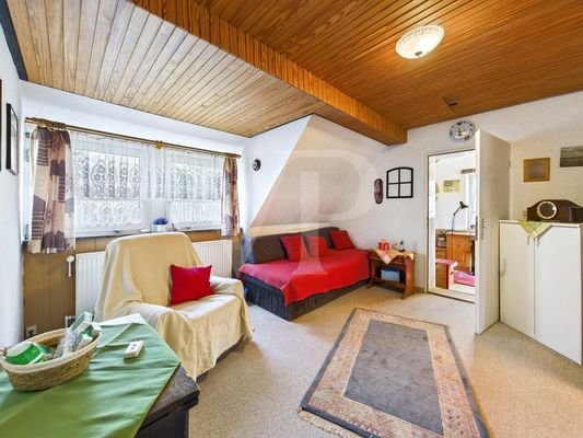 Schlafzimmer DG