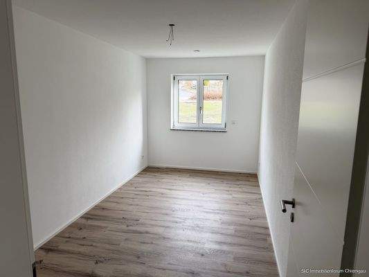 Kinder-/ Arbeitszimmer