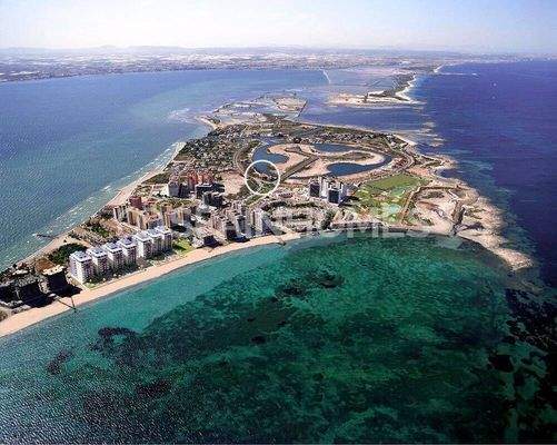 Spacious House with Private Pool in La Manga Cartagena