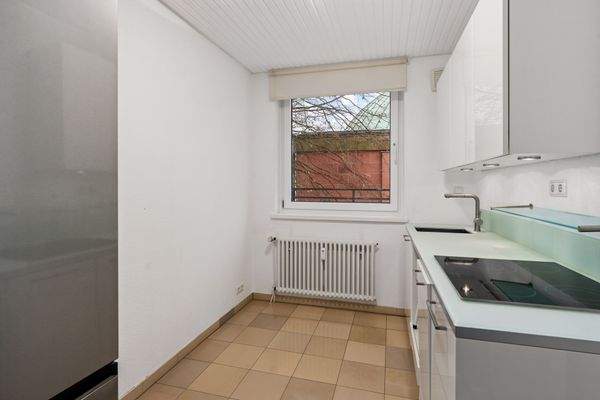 Küche (7,80 m²) ...