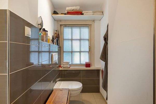 Badezimmer Hochparterre