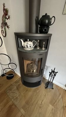 Kamin im Wohnzimmer EG