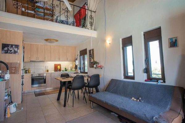 Kreta, Tavronitis: Villa mit Meerblick und 3 unabhängigen Apartments zu verkaufen