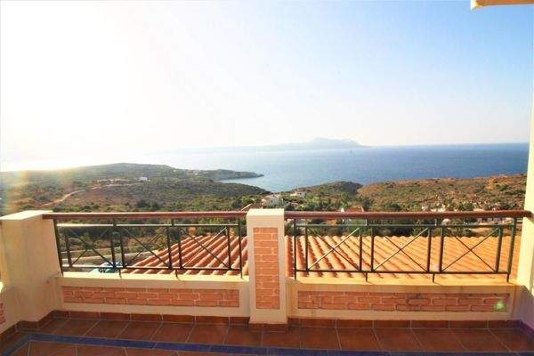 Luxuriöse Villa mit atemberaubendem Panoramablick