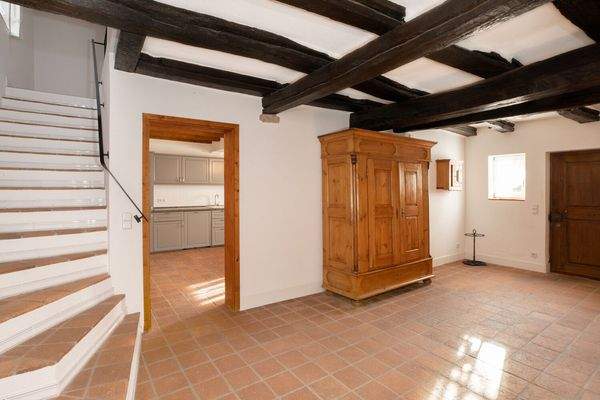 Entree-Blick in die Küche