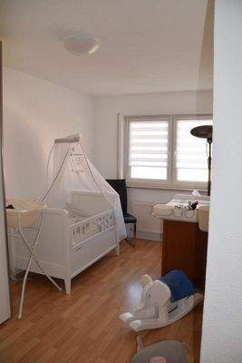 Kinderzimmer mit Laminat