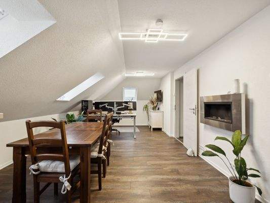 Zimmer 1 Dachgeschoss