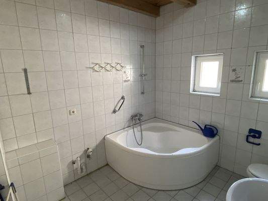 Badezimmer Wohnung 1.OG