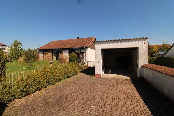 Garage - Einfahrt