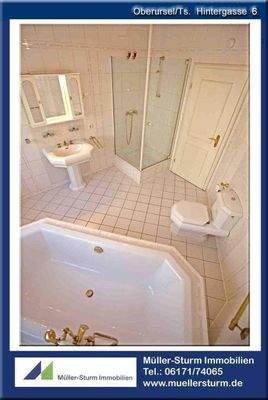 Oberursel  Hintergasse 6 10 Bad EG 2 Email.jpg