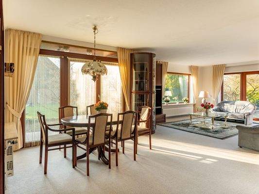 Wohn- und Essbereich