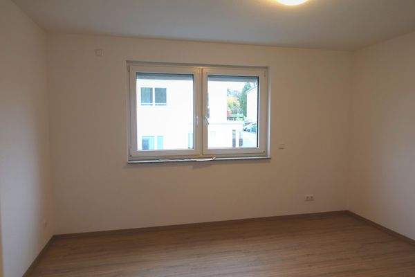 Kinder-/Arbeitszimmer