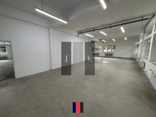 Halle Innenansicht 2