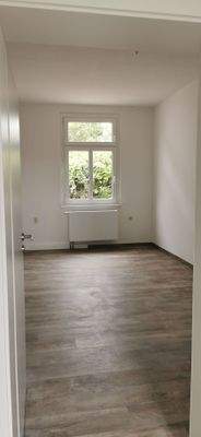 Blick ins Wohnzimmer.jpg