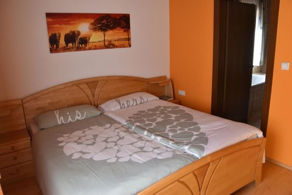 Schlafzimmer EG