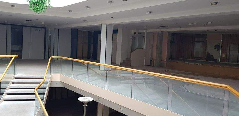 Verkaufsflächen im 1. OG