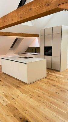 WhatsApp Image 2025-12-02 at 12.05.18 (1)