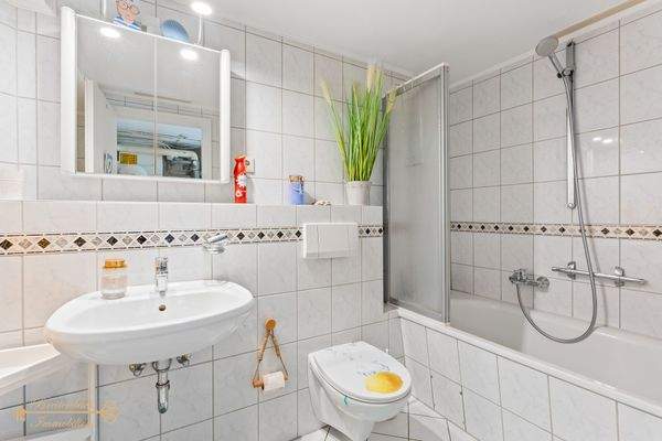 Badezimmer Untergeschoss 