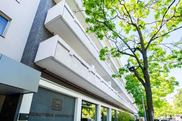 Best_Place_Eisenzahn_Fassade_1-9