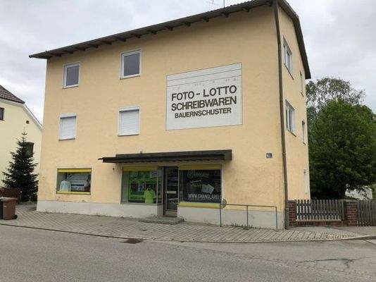 Außenansicht Hauptgebäude