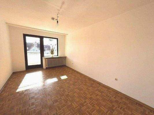 Zimmer 1, mit Zugang zum Balkon