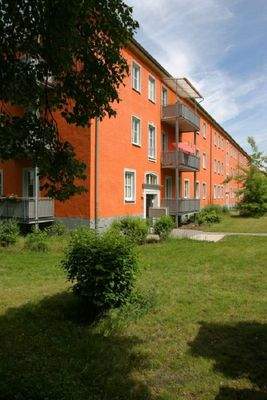 E-Thälmann-Str_111-115