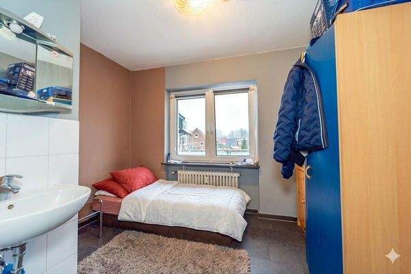 OG Zimmer bearbeitet