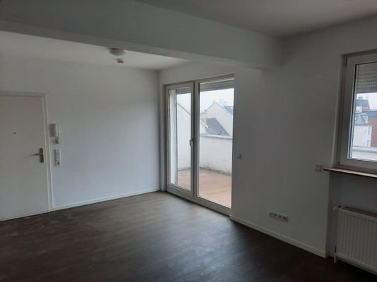 Komplett sanierte 2ZimmerWohnung Penthousewohnung