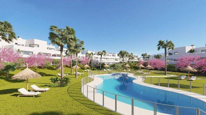 Low Maintenance Cost Real Estate in Prima Location in Estepona