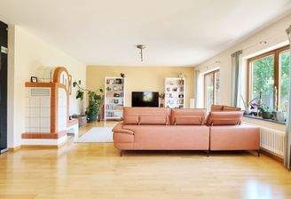 Attraktives EFH mit großzügigem Raumkonzept