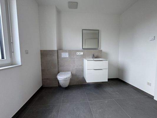 33443D91-622B-4648-8306-6B600663C5EA