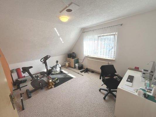 DG: Kinderzimmer 1 (Sportzimmer)