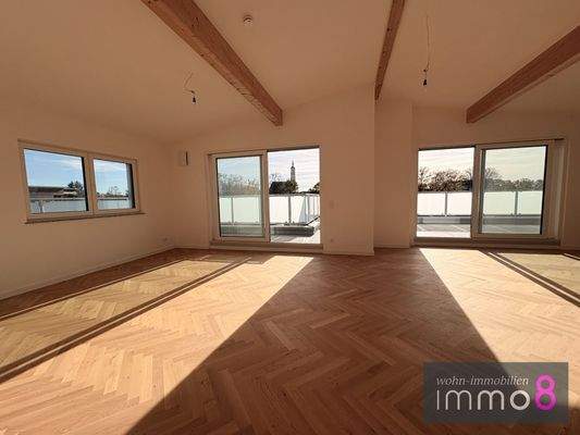 Lichtdurchflutet mit Sichtbalken