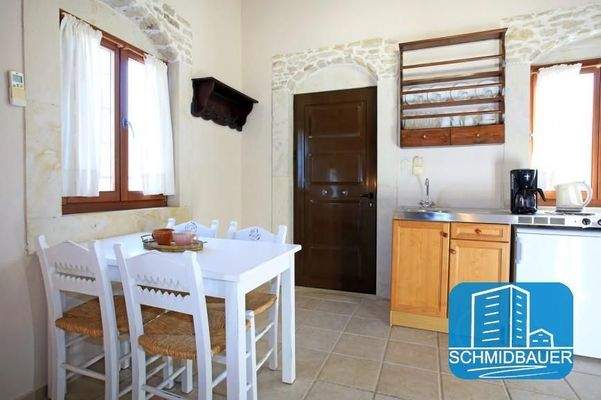 Kreta, Kamilari: Charmantes Haus mit 2 Wohnungen und kleinem Innenhof zu verkaufen