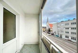 Loggia mit Blick ins Zentrum