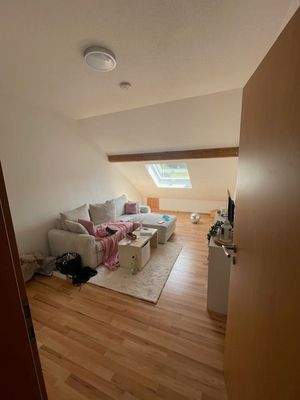 Zimmer 3 Einliegerwohnung.jpg