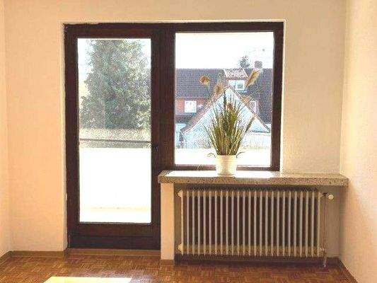 Zimmer 1, die Fensterfront wurde 1991 eneuert