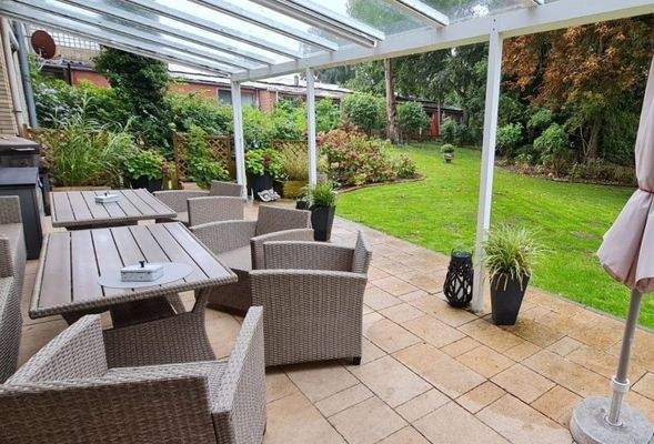 Große Wohnung Erdgeschoss