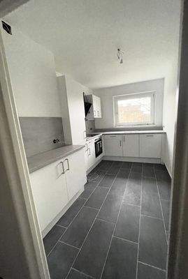 Symbolfoto Neue Einbauküche