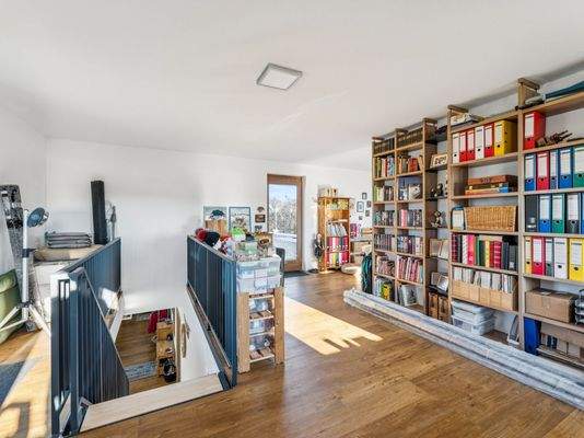 OG - Hobbyraum-Lesen