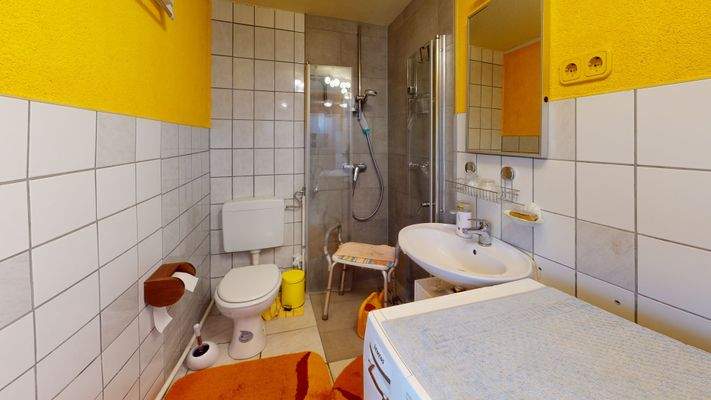 Badezimmer Nebengebäude