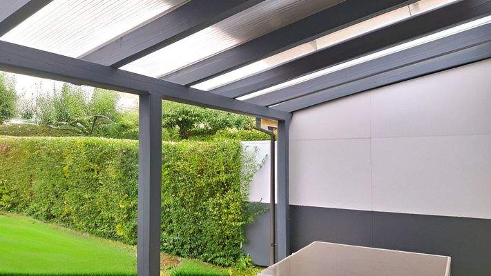 Mit PV-Anlage (ablösbar)