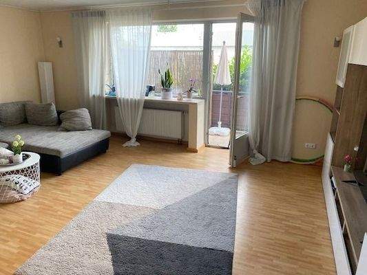 Whg. 1.OG: Wohnzimmer