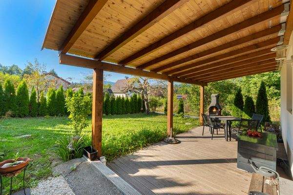 Terrasse Nebengebäude