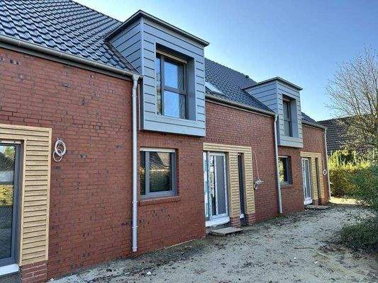 Vergleichbare Vorderansicht 