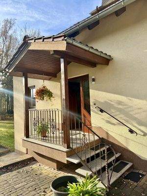 Außenansicht Eingangsbereich