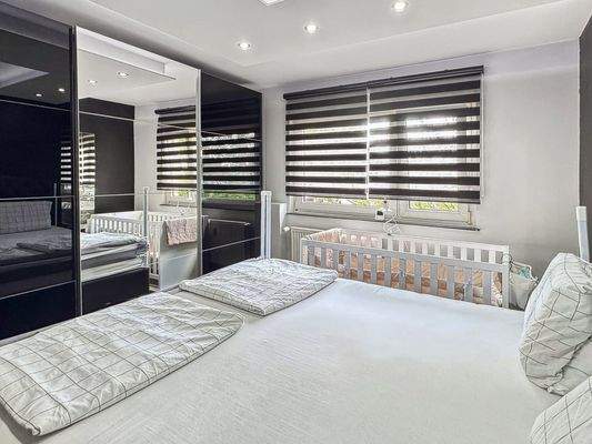 Schlafzimmer Ansicht 2